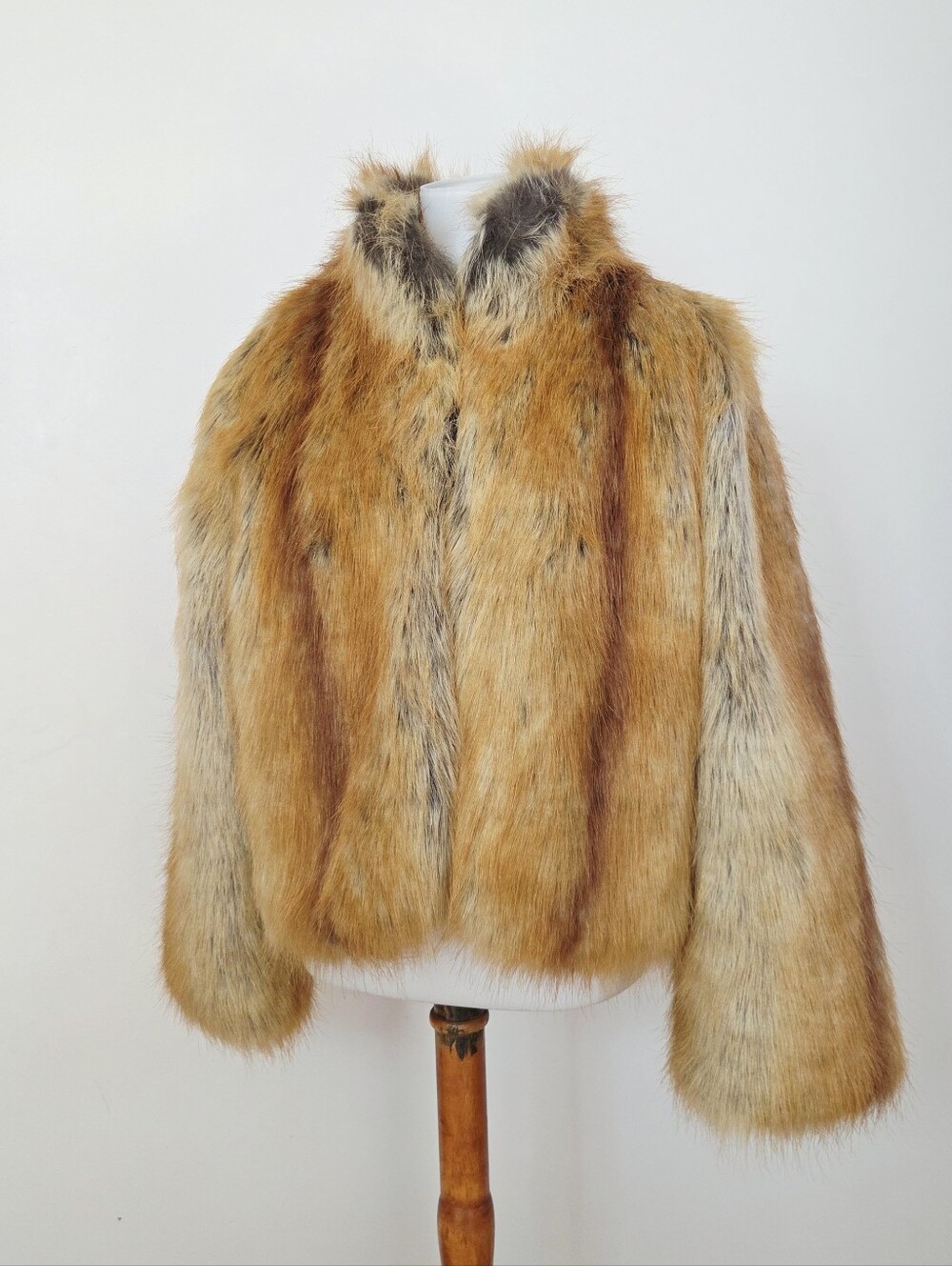 Vintage Fabulous-Furs Donna Salyers Faux Fox Short Coat Large